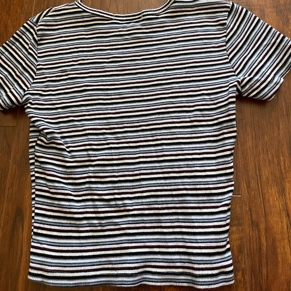 Brandy Mellville Tee - Picture 2 of 3